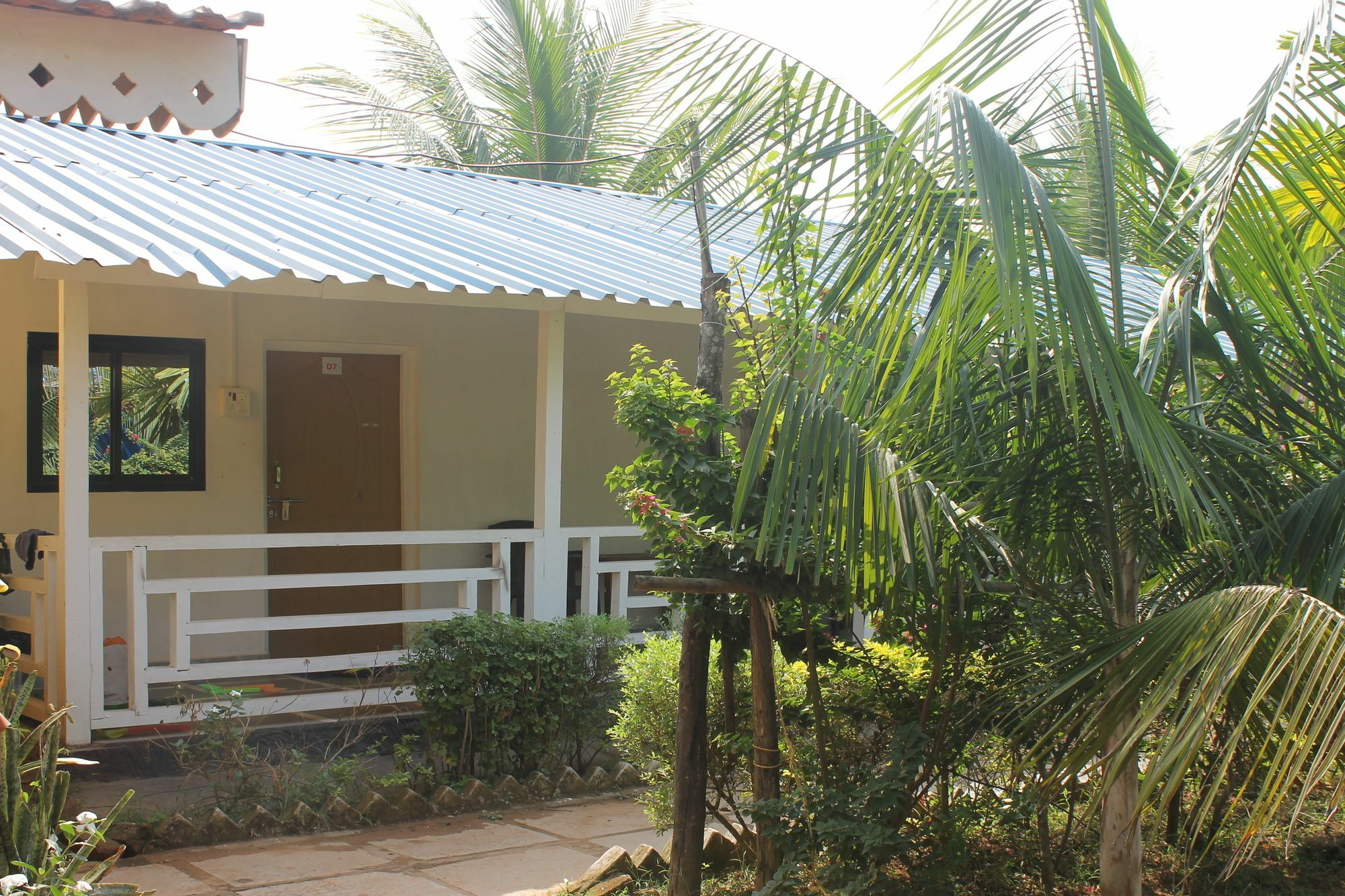 Rock Water Resort Morjim Exterior foto